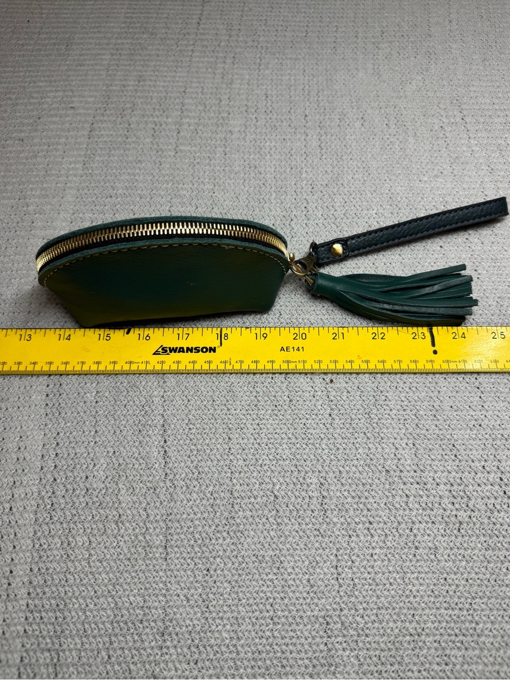 Portland Leather Dark Green Tassel Wristlet Card Holder